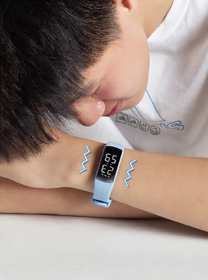 Pulsera Deportiva FitPro Pulse — Podómetro con Alarma Vibratoria y Sumergible