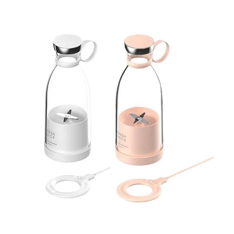 Mini Batidora Portátil FitPro en blanco y rosa con base de carga USB